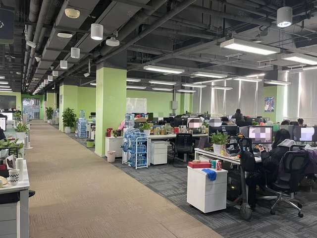 深圳点胶机厂家